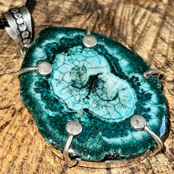 Blue Green Large Round Solar Quartz Pendant 2” - Picture 5 of 9